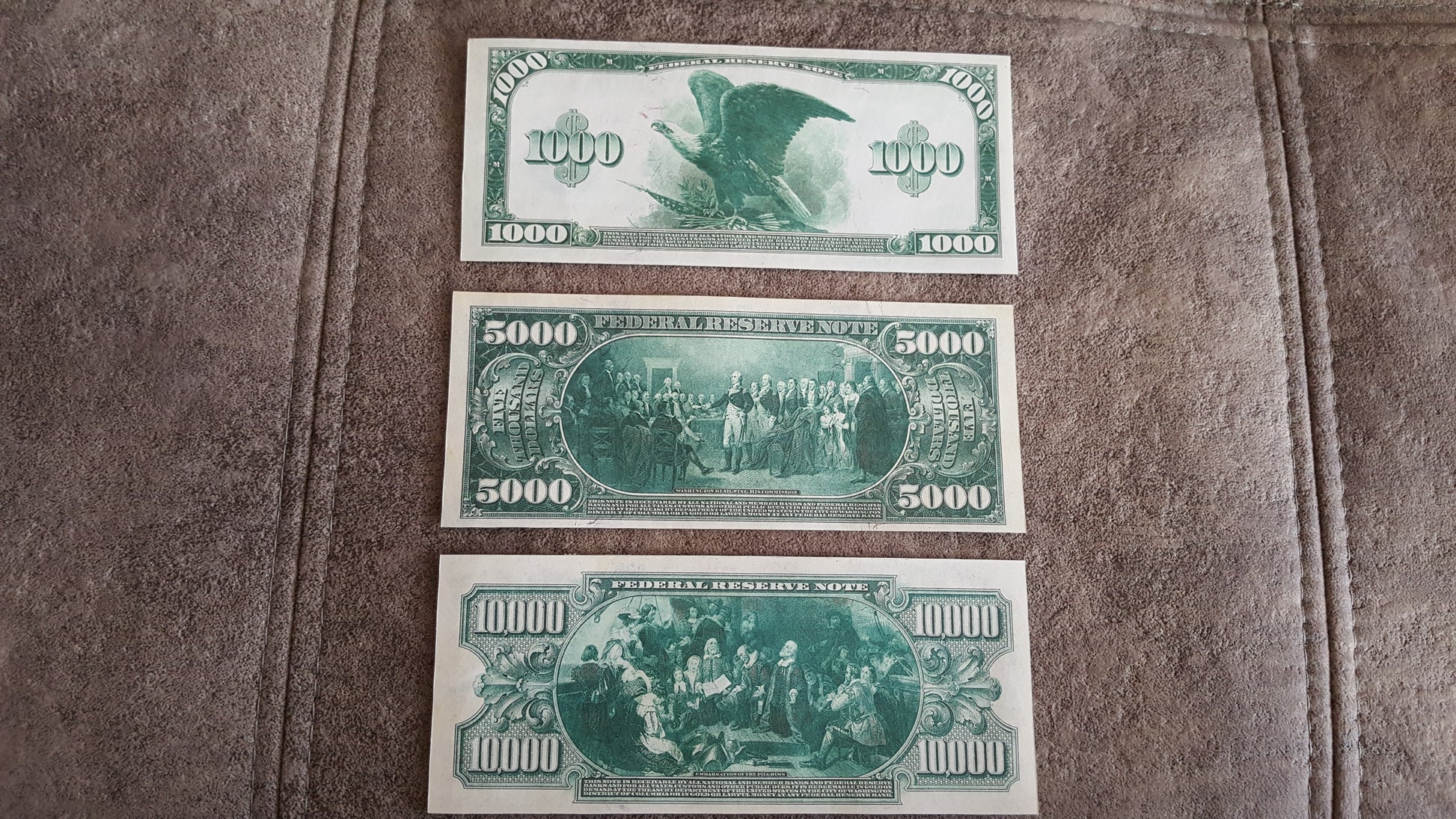 US high denomination 1000, 5000, and 10000 Dollar 1918 Series Federal Reserve Notes reverse side view