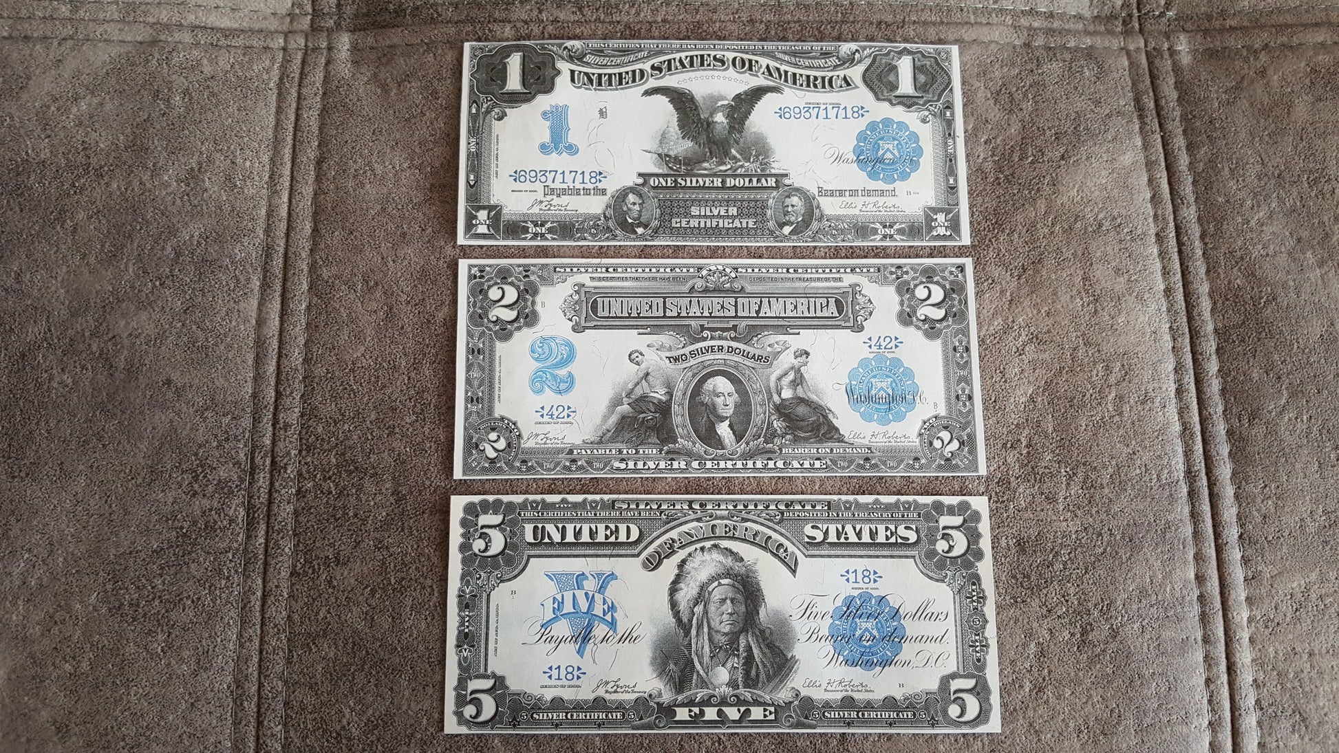 US 1899 Silver Certificate 1 Dollar Chief Black Hawk, 2 Dollar Washington and 5 Dollar Indian Chief notes front